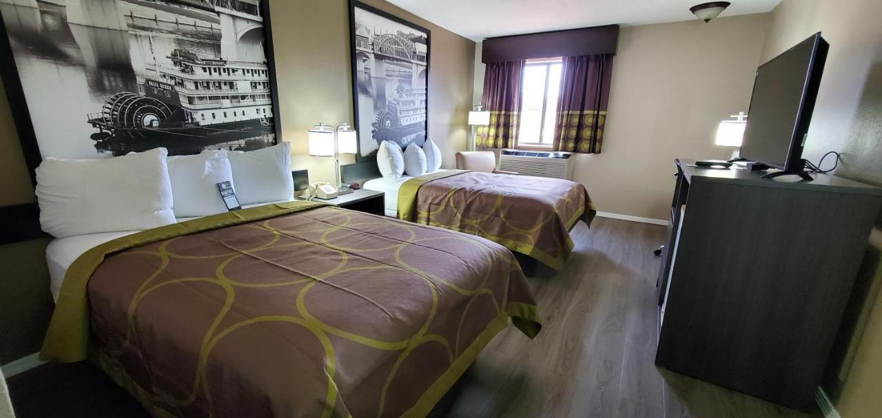 Super 8 By Wyndham Paris Hotel Exterior foto